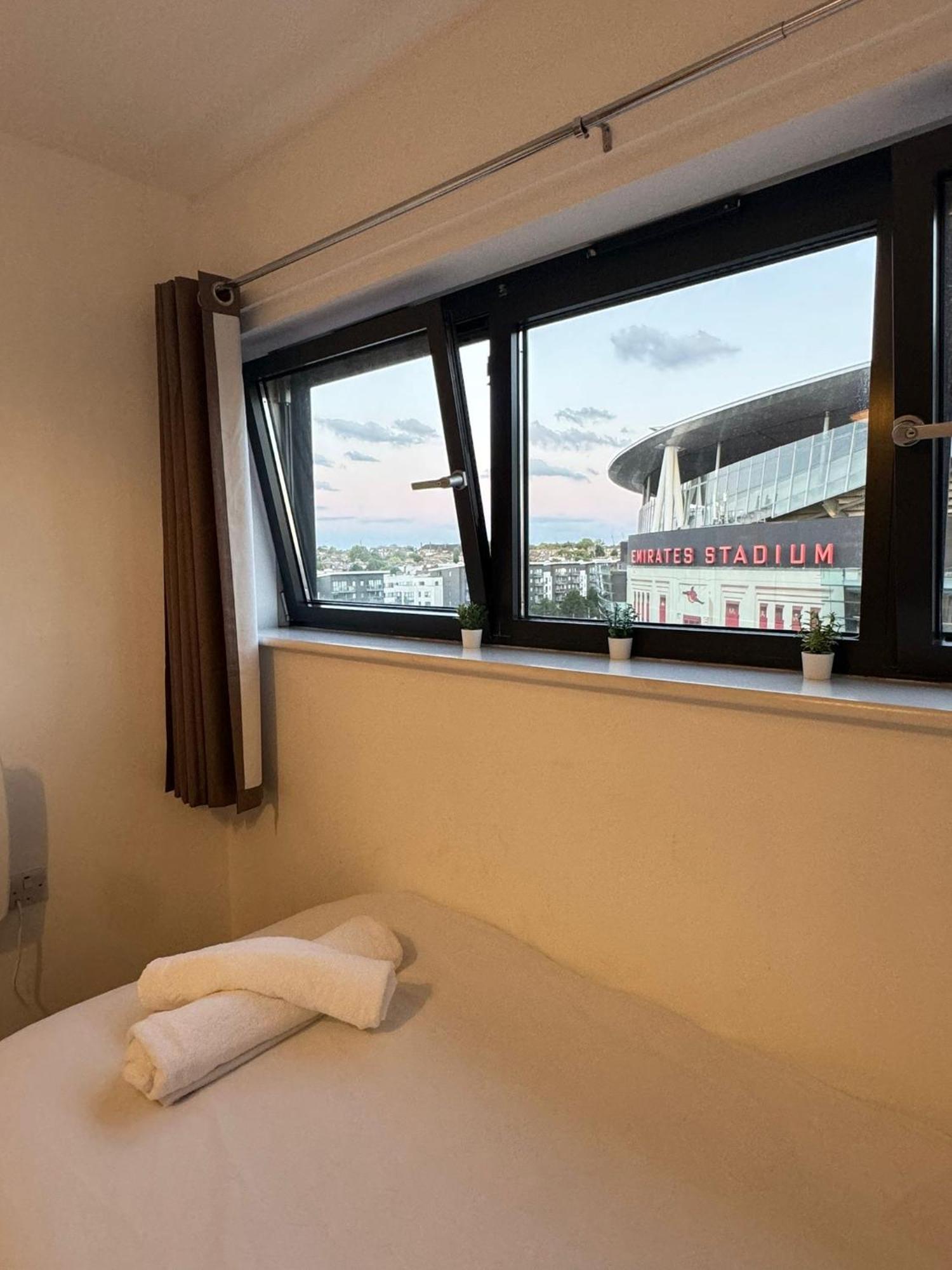 The Emirates Stadium Apartment Londra Exterior foto